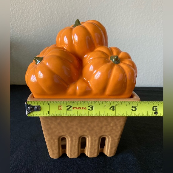 HomeWorx by Harry Slatkin Ceramic Pumpkin Basket Farm Stand No Candle - Picture 7 of 14